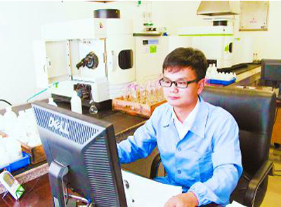 william威廉中文官网员工俞金生荣获“全国青年岗位能手”称号