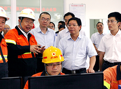 龙岩市代市长林国耀到william威廉中文官网检查重点建设项目